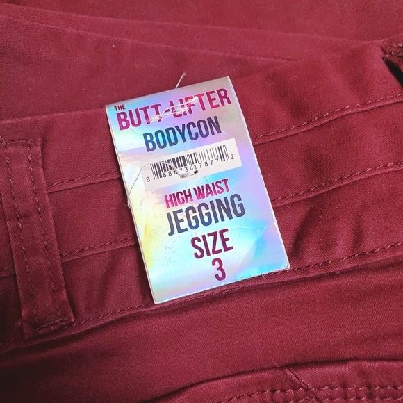 NWT🔥High Waisted Plum Jeggings - Picture 6 of 6